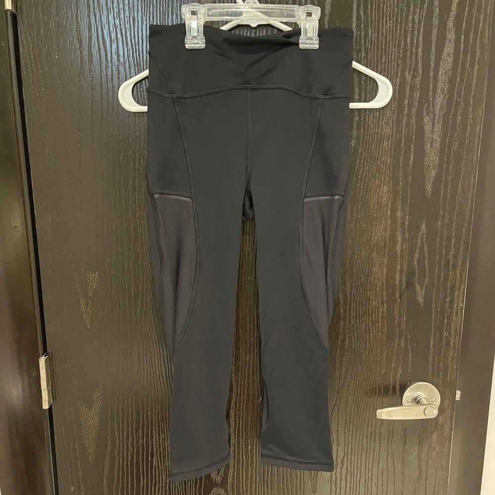 Black Lululemon leggings